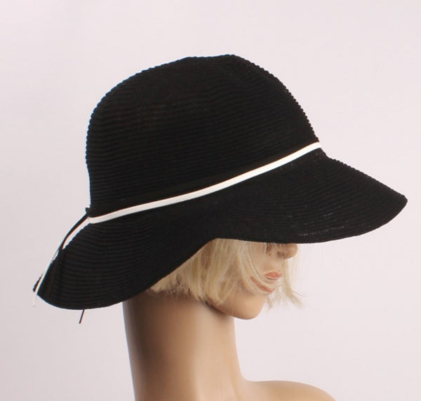Hat Classic Black Linen